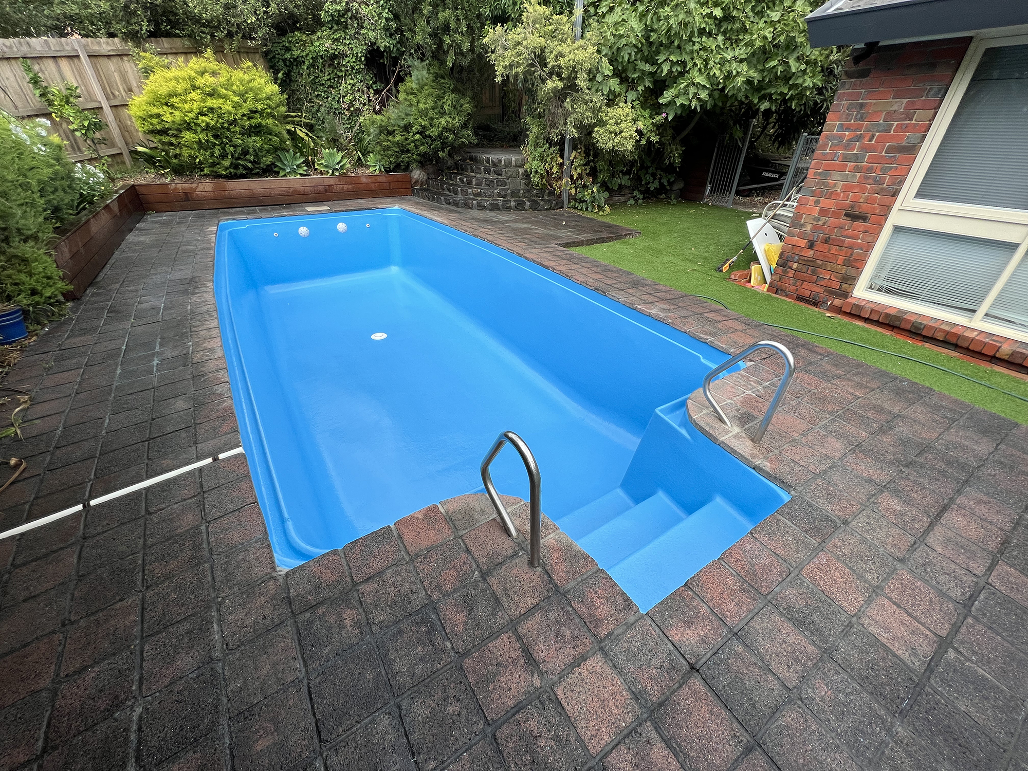 Pool resurfacing in Melbourne